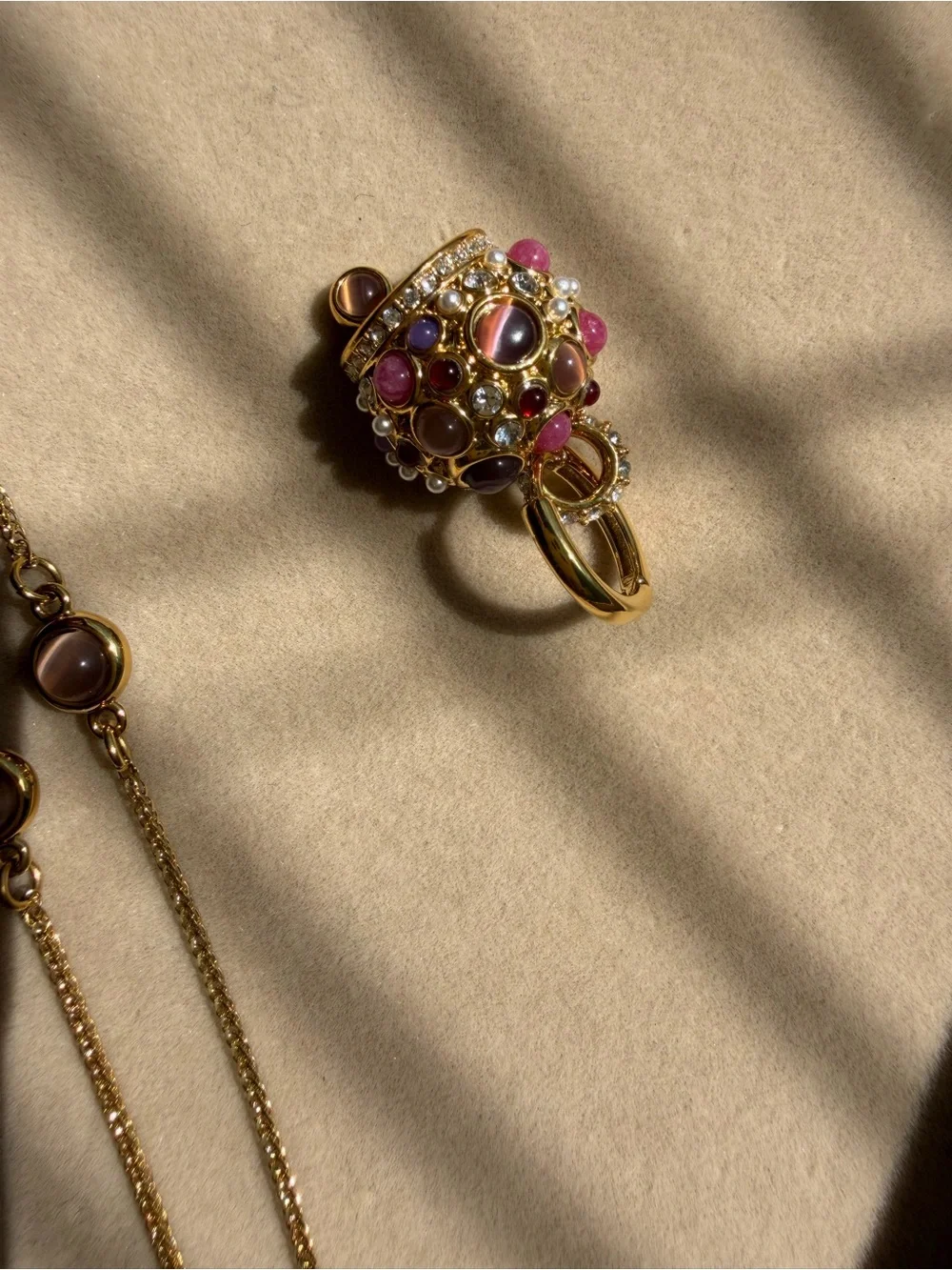 N/A delicate gold